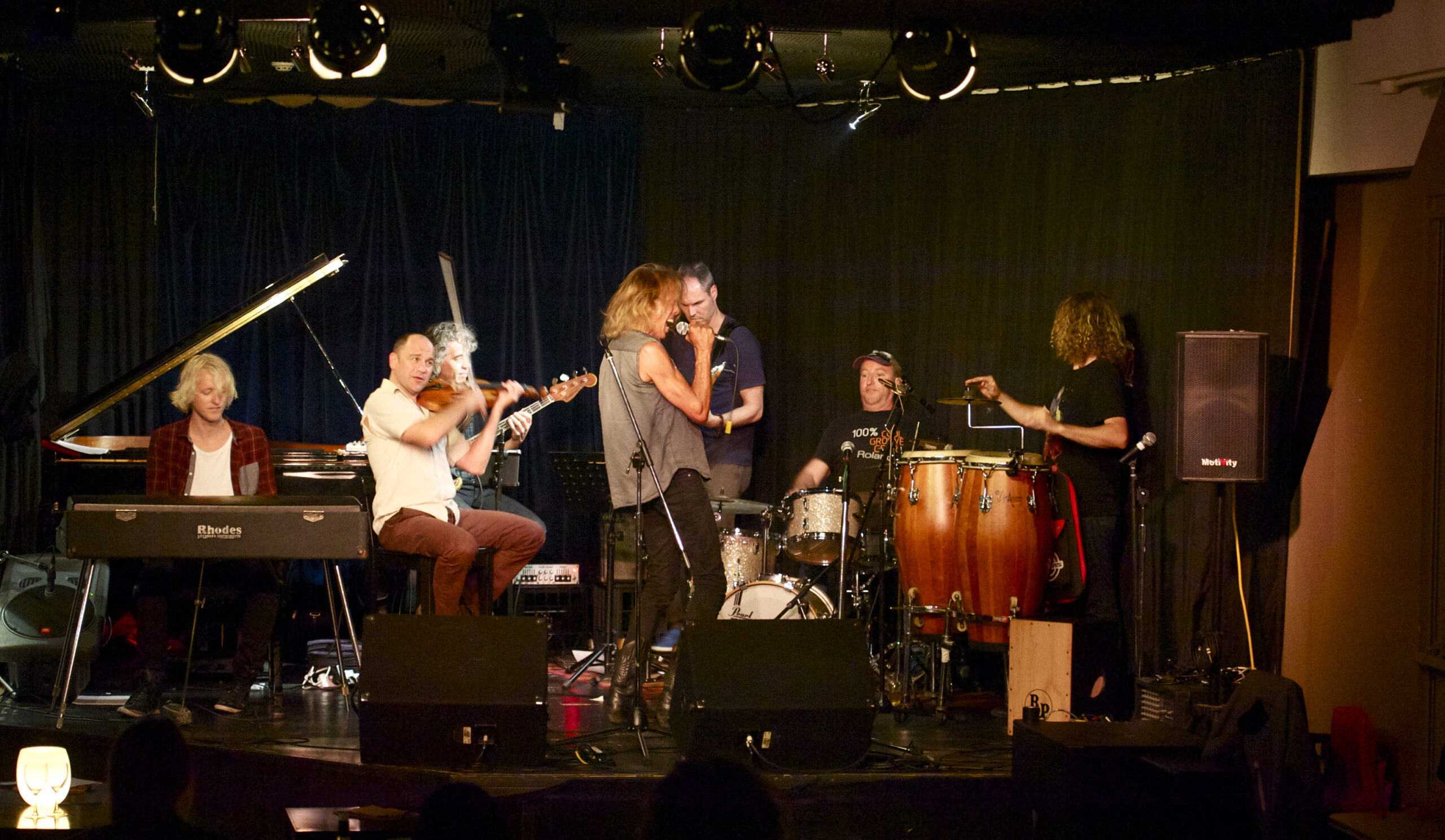 The Melting Pot live