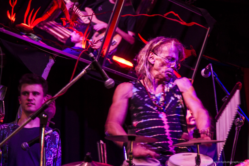 The Melting Pot live
